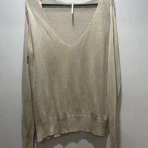 Women's V-neckBeige Free People Beach Long Sleeve Large Shirt‎